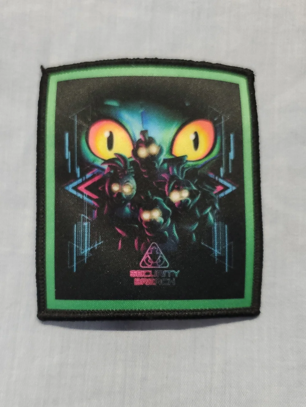 Bioworld Neon Cat-Eye Patch in Black, Green, Yellow and Pink